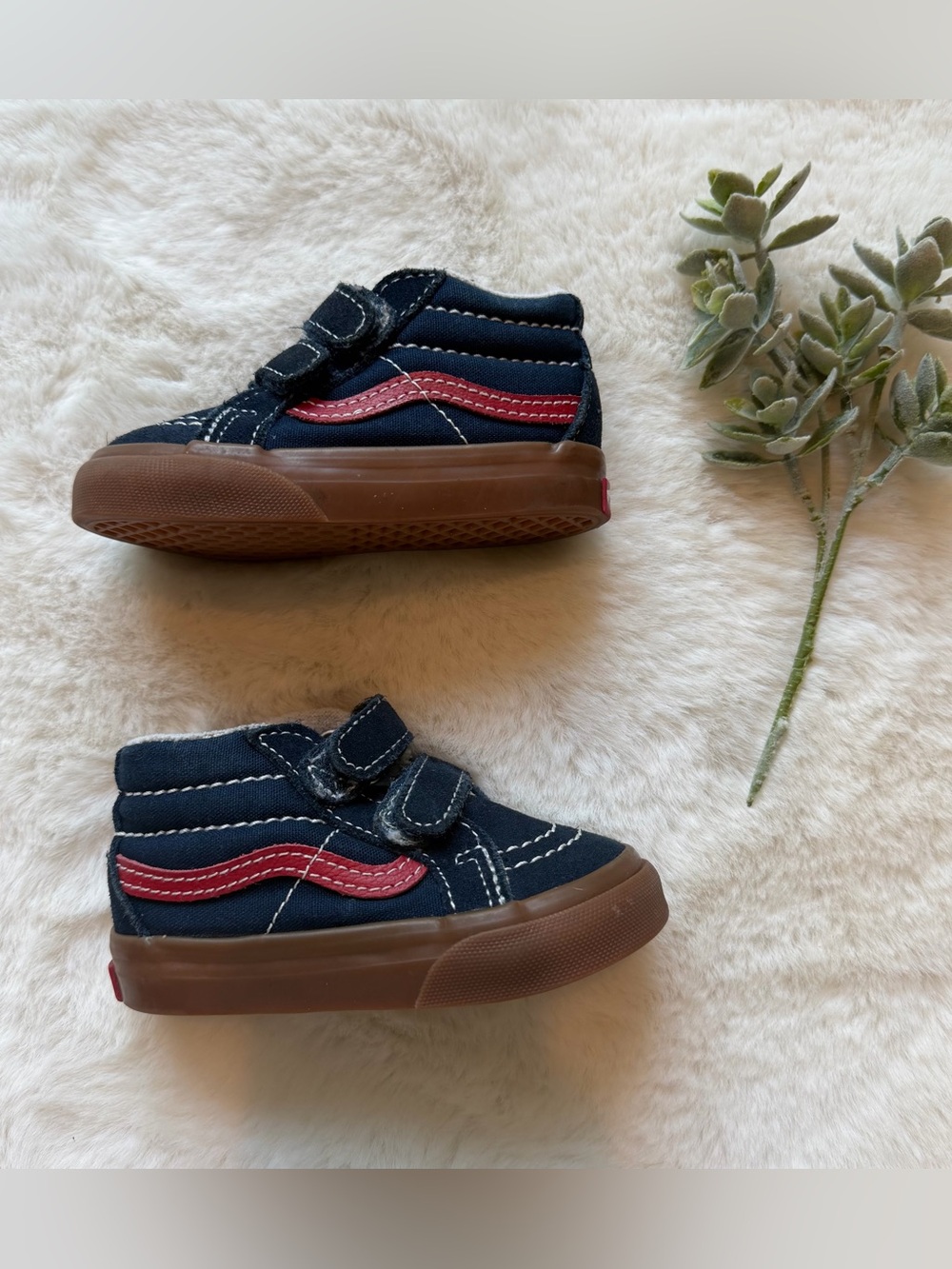 VANS | EUC - SK8 Mid V Sneaker - Navy/Red - Size 4.5 (Toddler)